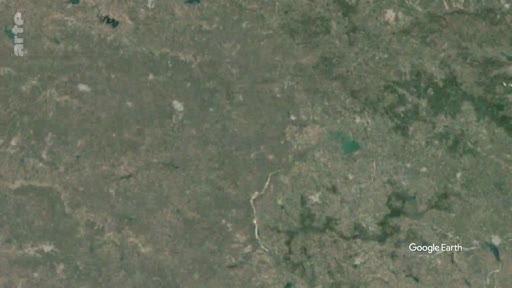 Vue satellite montrant l'étendue d'un écosystème de savane, illustrant le rôle des zones naturelles dans le cycle du carbone.