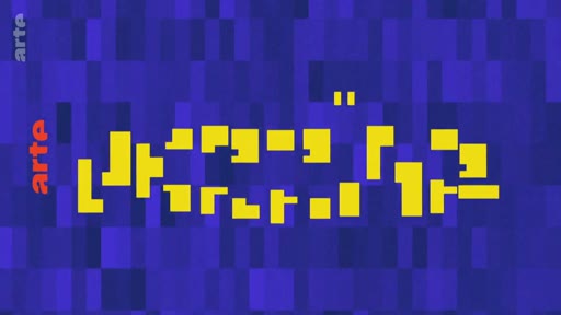 Le logo de la chaîne de télévision franco-allemande Arte apparaît à l'écran sur un fond bleu composé de motifs géométriques pixelisés, marquant le début d'une émission.