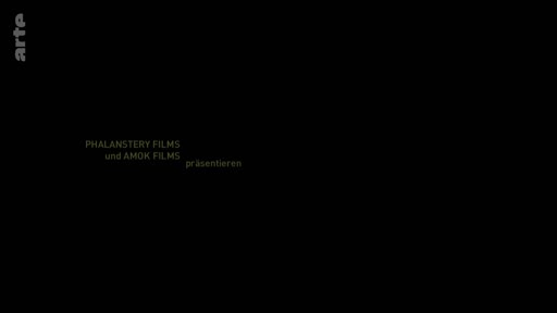 Carton de présentation affichant les noms des sociétés de production Phalanstery Films et Amok Films au début d'un documentaire.
