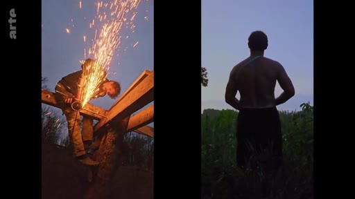 Un montage vidéo montre un homme utilisant une meuleuse pour travailler une structure en bois, créant des étincelles, et un autre homme torse nu debout dans un champ au crépuscule, dans le cadre de la construction du centre Goloka.