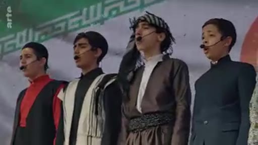 Iran : le mollah, les femmes et le voile