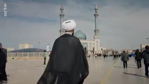 Iran : le mollah, les femmes et le voile